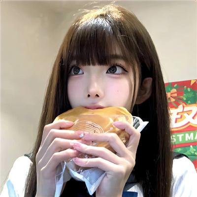 芒果和红色轮椅