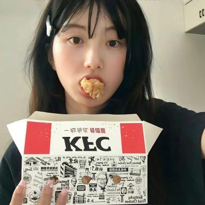 变装男侍